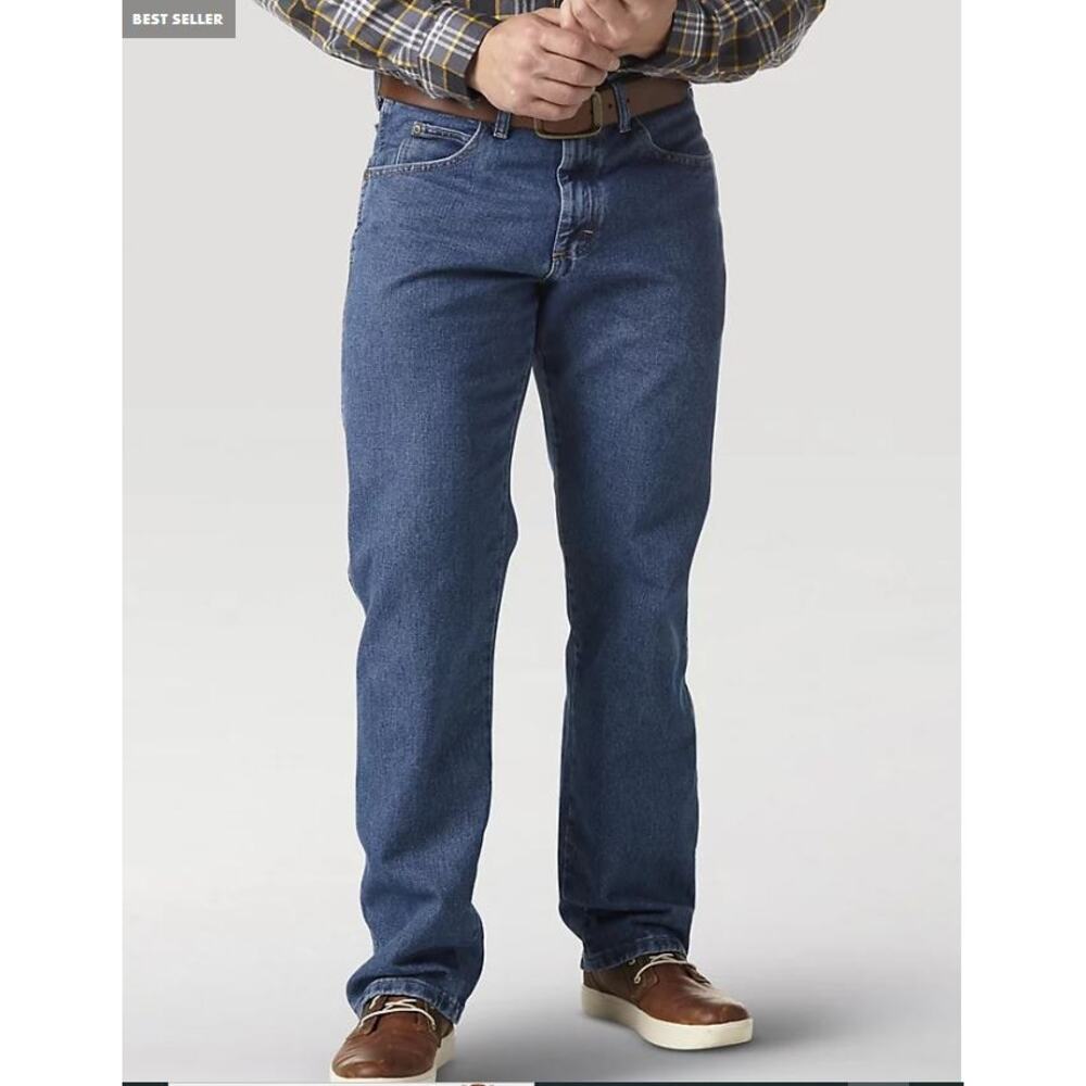 Wrangler Rugged Wear‎ NWT men's blue straight jeans 44 x 32